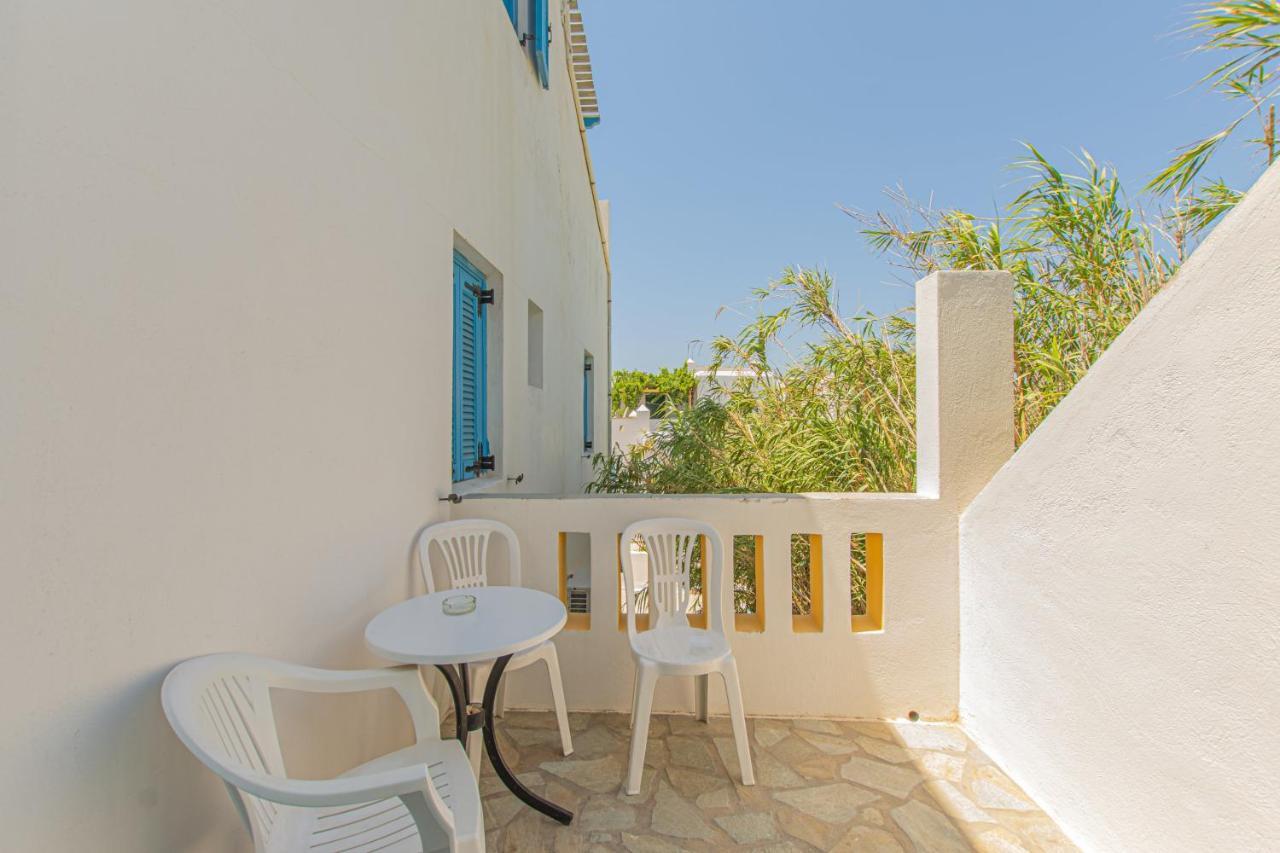 Villa Polemis Agia Anna  Exteriör bild