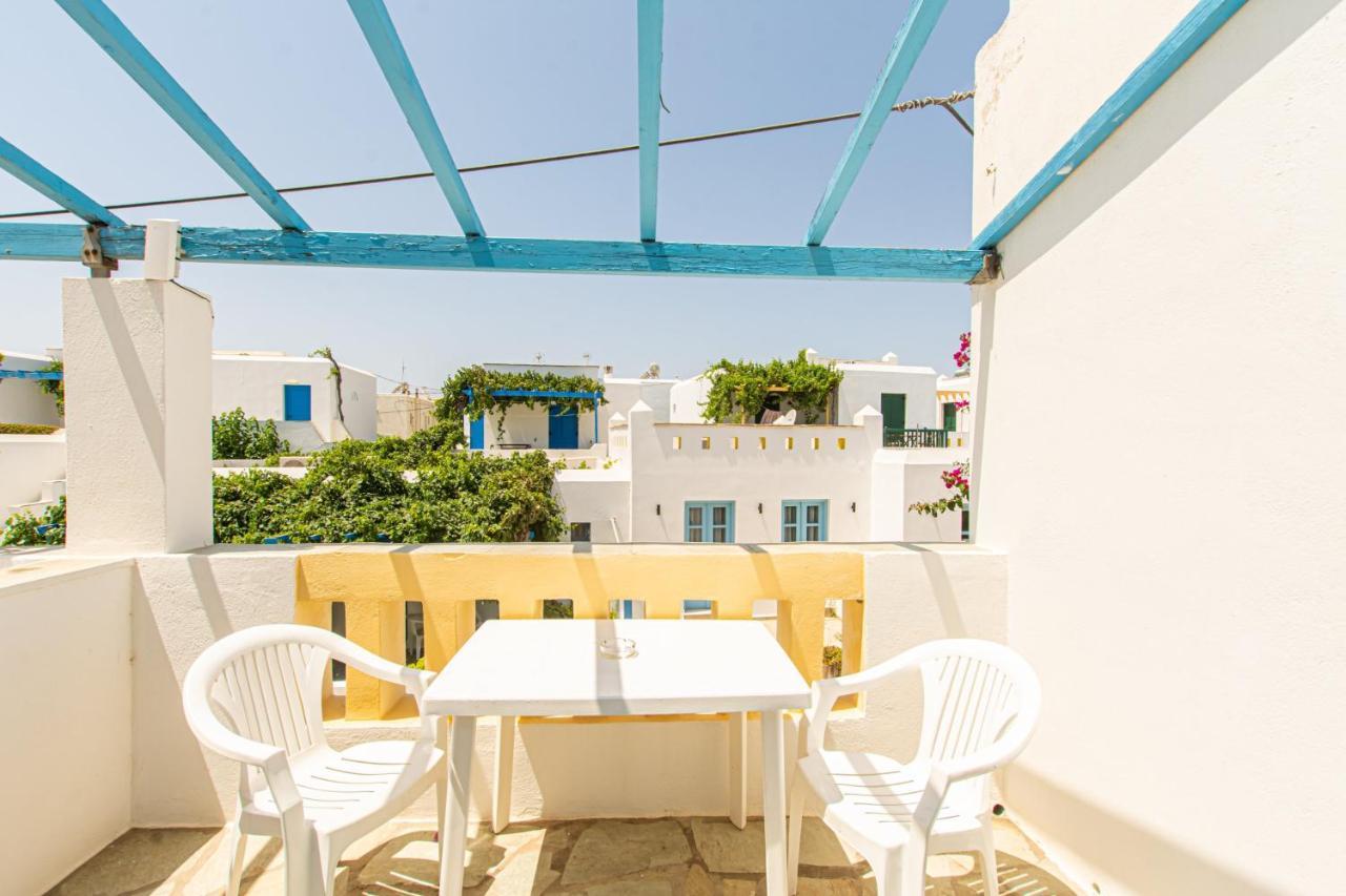 Villa Polemis Agia Anna  Exteriör bild